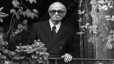 Sabato le da una mano al fútbol