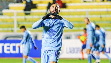 Sancionado con tres partidos 