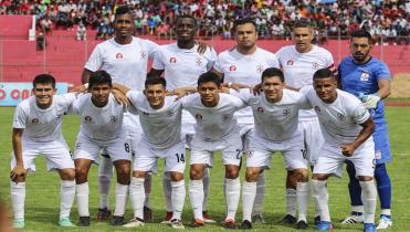 Se juega la primera final