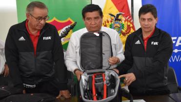 Se revisa los sueldos de los árbitros