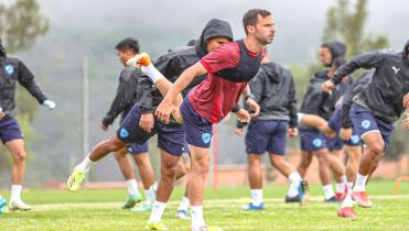 Seis partidos de visita 