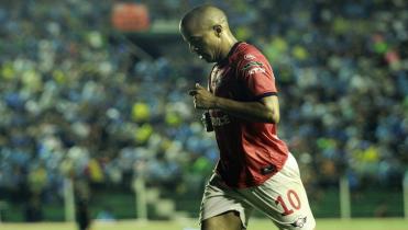 Serginho vuelve a la titularidad