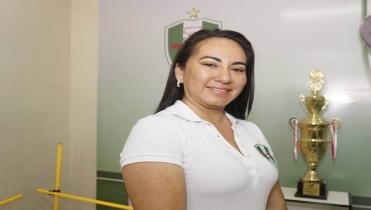 Solíz analiza sumar refuerzos 