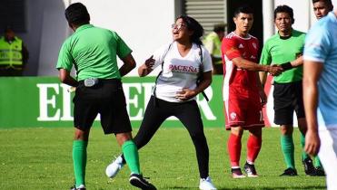 Suspensión por insultos racistas