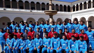 Universitario a la deriba