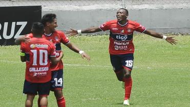 Universitario espera a Nacional Potosí 