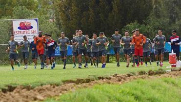 Wilster mantiene el 80% del equipo