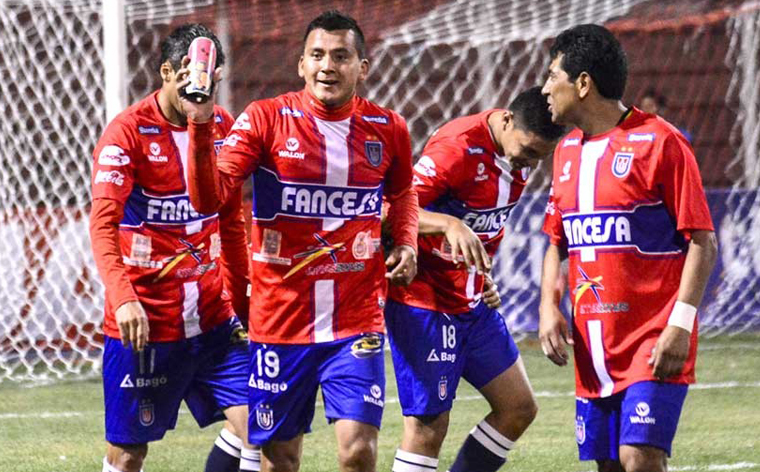 Universitario le gana a domicilio a Real Potosí