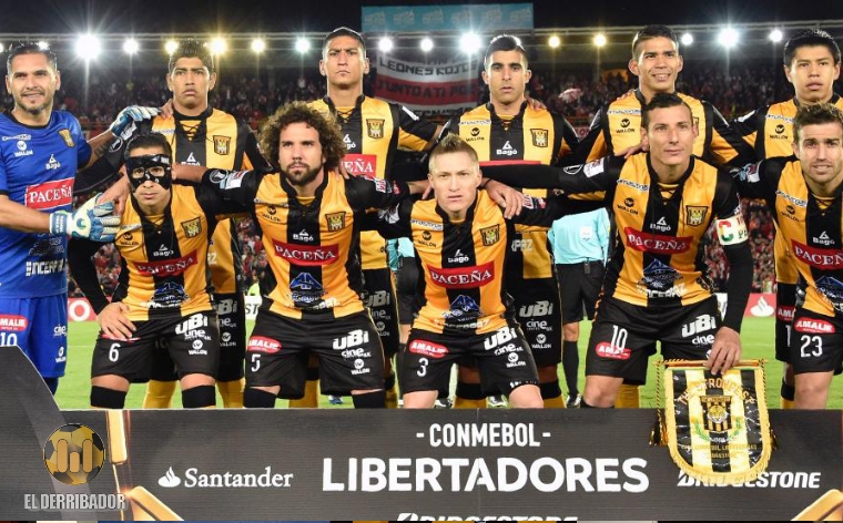 Uno X Uno frente a Independiente Santa Fe 