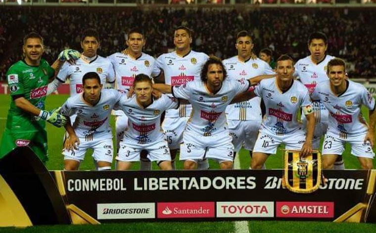 Uno X Uno frente a Lanús 
