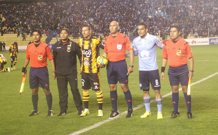 Vinieron a ofrecer a Ferreira
