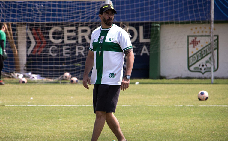 Vitamina quiere jugar