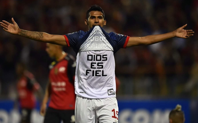 Wilster rescató un empate