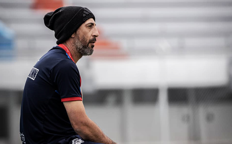 Wilstermann mira a Libertad